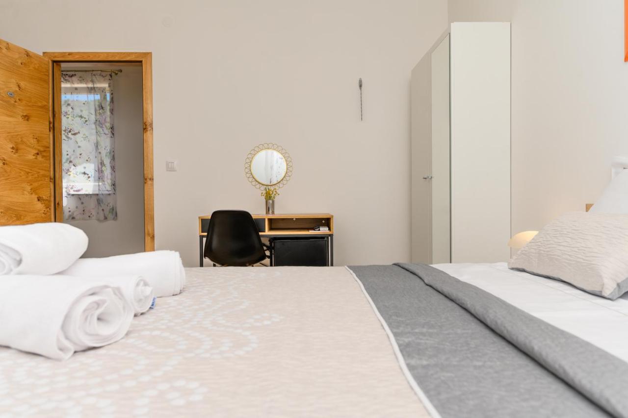 Rooms Forever Miholascica Екстериор снимка